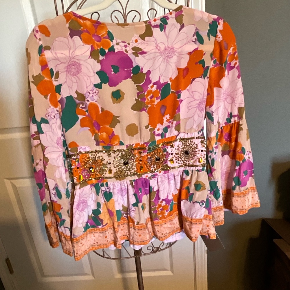 100% silk Floral Women's Top with Beaded Waist
